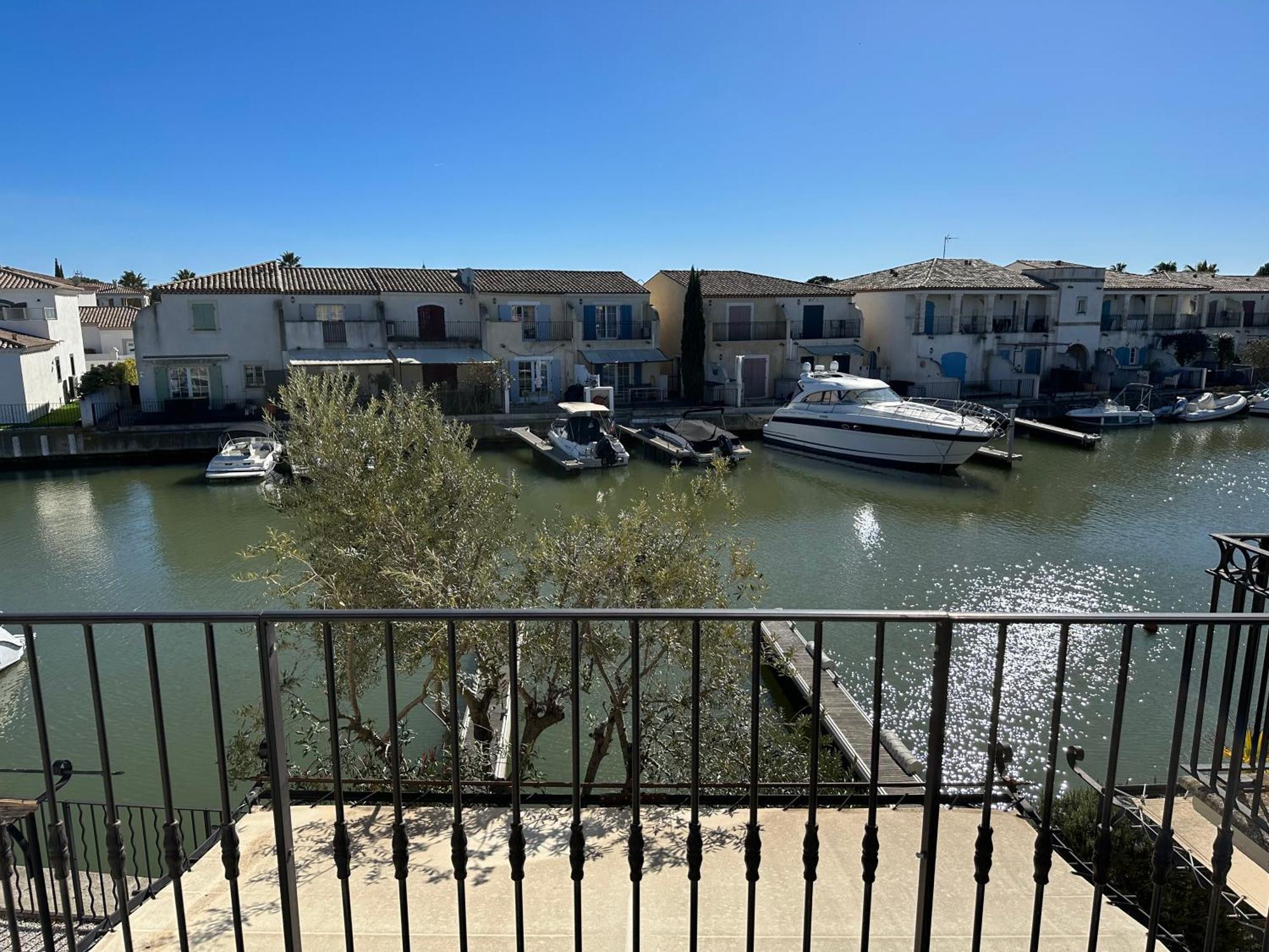 Marina Ivoire Aigues-Mortes Buitenkant foto